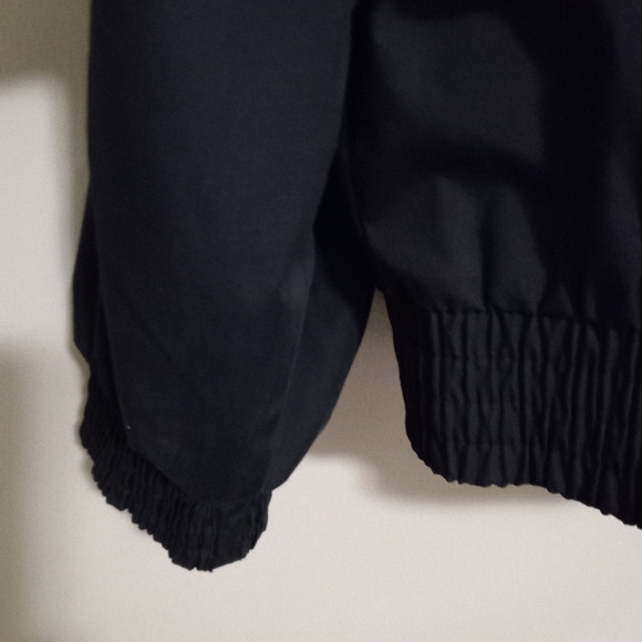 Carrabbas Italian Grill XL Mens Cotton Zip Front Employee Windbreaker in Black - Picture 10 of 10